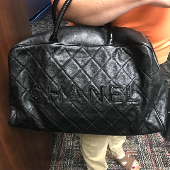 **SOLD** Chanel Matelasse Black Caviar Boston Bag - Picture 6 of 15